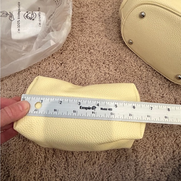 NWT new melie bianco Anthropologie tulip crossbody handle bag and Pouch yellow - Picture 14 of 17